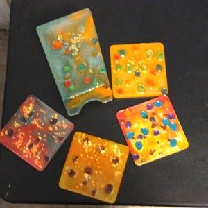 Personalizable with colors! Set of 4 coaster/phone stand
